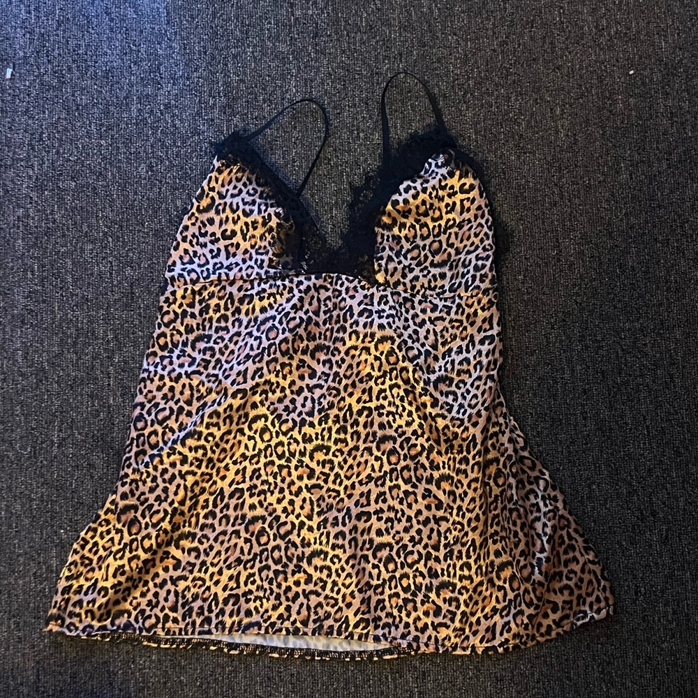 leopard print shirt